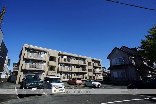 ロイヤルシティマンション初生