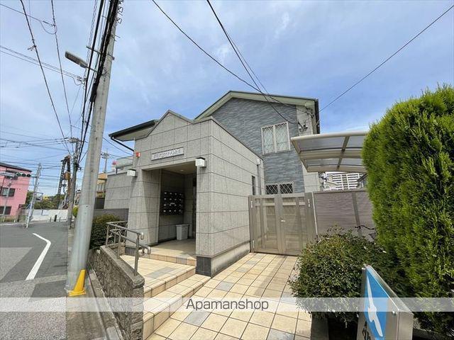 210アパートメントA