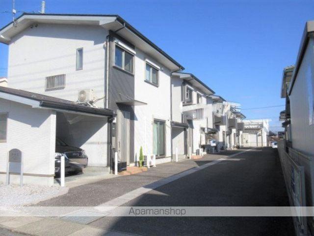 太多線 小泉駅 徒歩17分 2階建 築15年