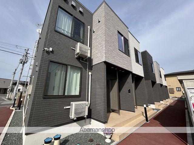 ヴィラ ルーチェ A(1LDK/1階)