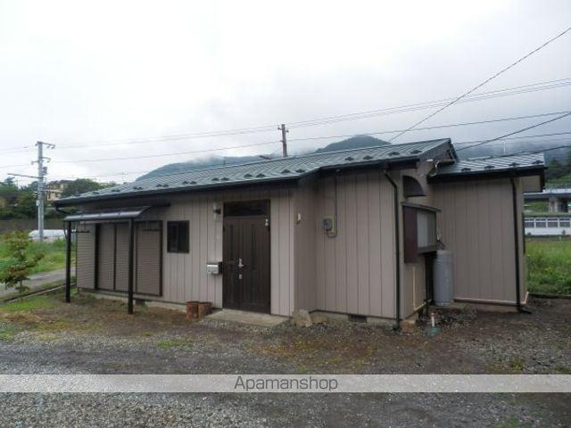 富士急行 下吉田駅 徒歩6分  築43年(2K)