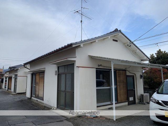 山梨県甲斐市富竹新田の戸建賃貸