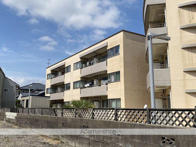 NATURAL HOUSE EIMI F棟