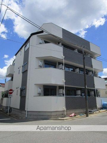 フリージア松波