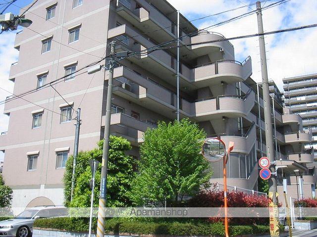 ピオーネ