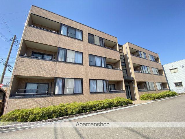 ハートフィールズ