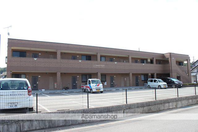 グランピエールA棟[1階]