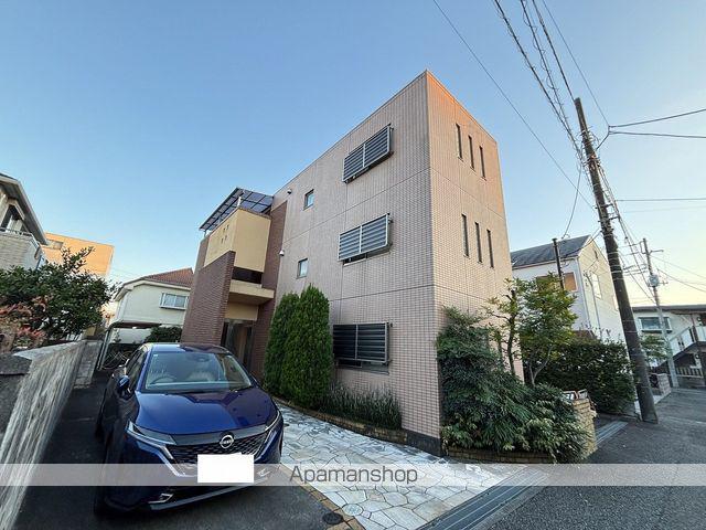 フレア・アサイ