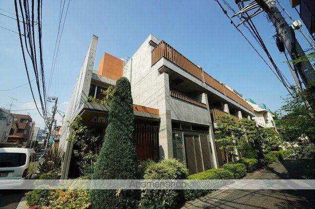 四谷アパートメント