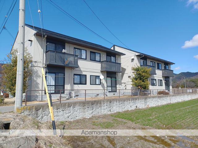 フレグランス大町 D