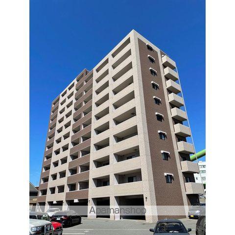 イースト フルハウス