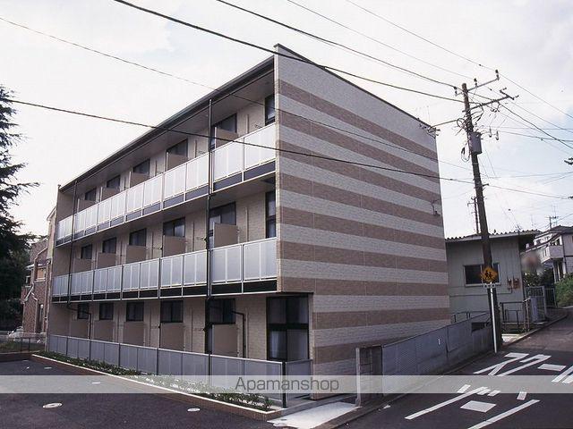 レオパレステナマント25