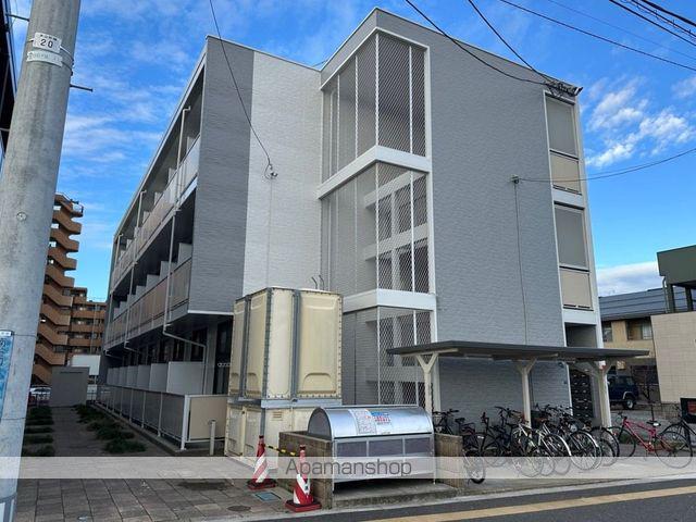 レオパレスホワイト