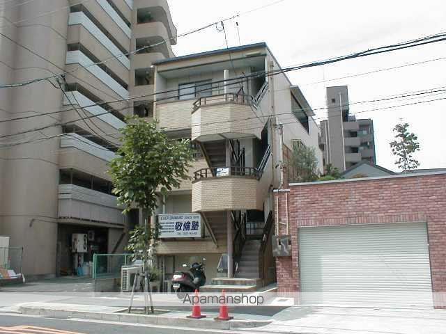クレスト白壁