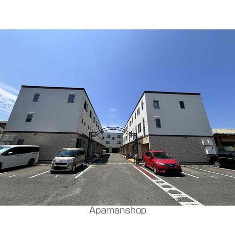 ラ・プラヤⅢ番館