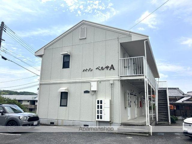 メイゾンベルサA