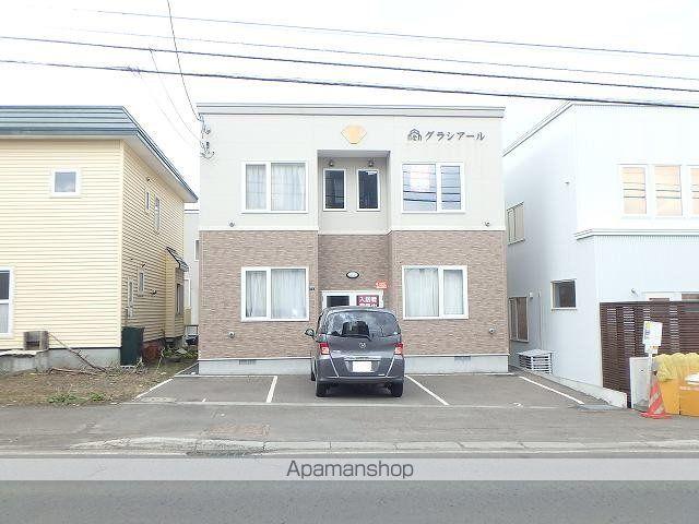 グラシアール