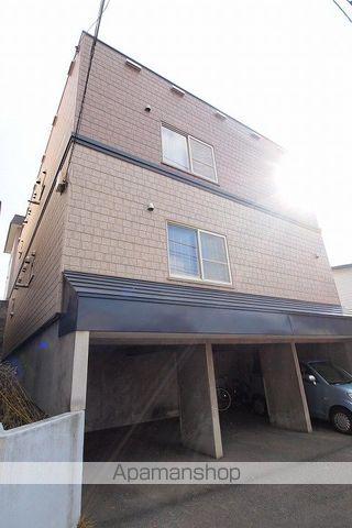 クレール西岡