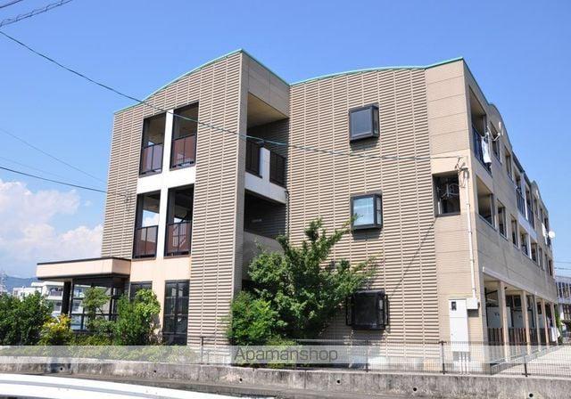 Yウエストツイチカ