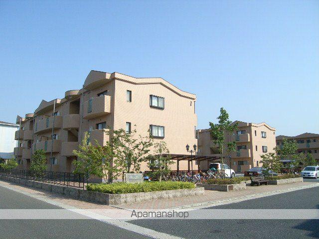 シェモア中央町Ⅰ・Ⅱ(3LDK/2階)