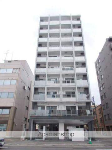 ラディア近代美術館前