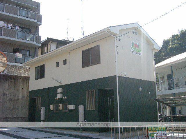 ホワイトテラス