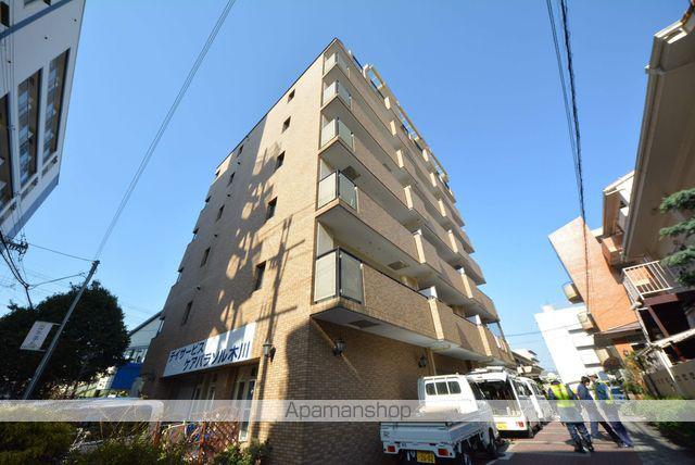 新大阪ファミール西館