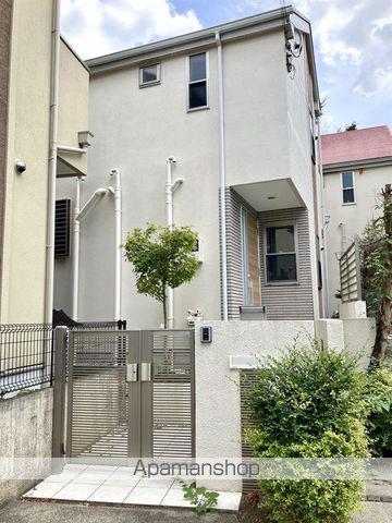 総武・中央緩行線 荻窪駅 徒歩18分 2階建 築18年