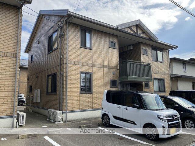 リビングタウン安原A