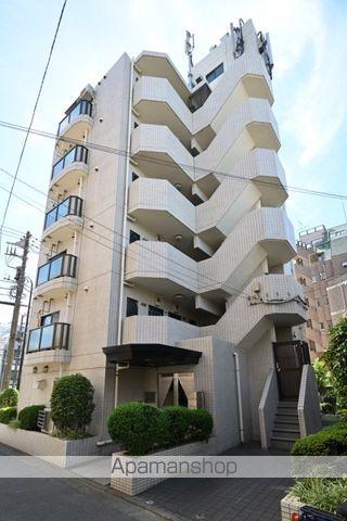 フロント新代田