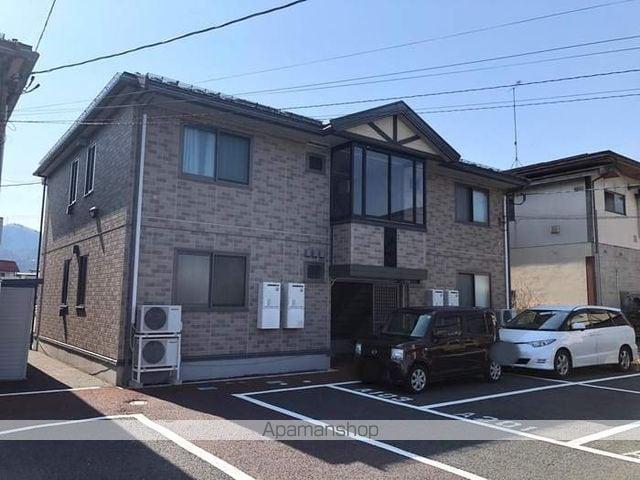 ファミールB(2LDK/1階)