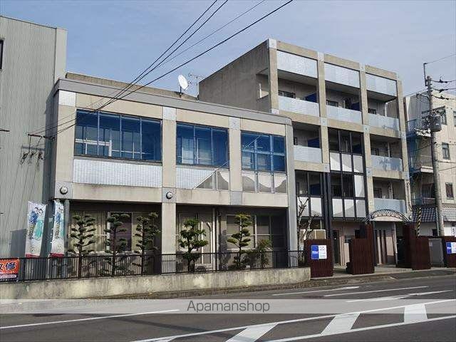 ラ・トゥール上吉田