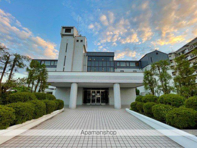 メゾン・ド・コンソルテ