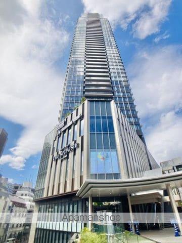 THE YOKOHAMA FRONT TOWER