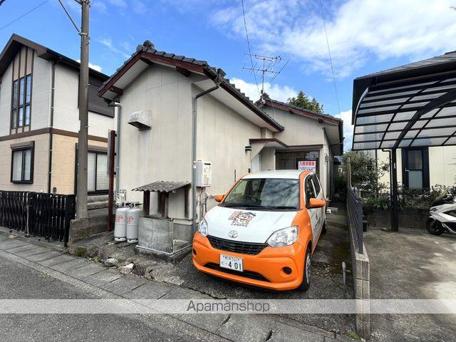 肥薩おれんじ鉄道 肥後高田駅 徒歩32分  築39年(2DK)