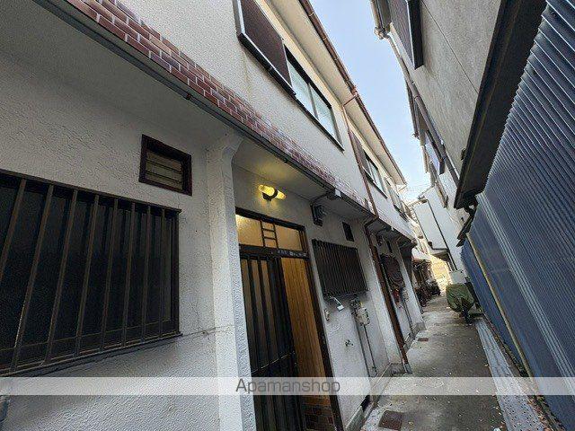 上島町テラスハウス真ん中