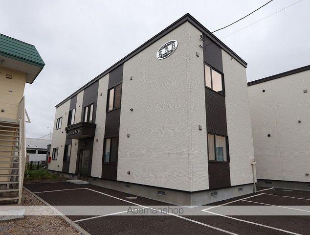 ロイヤルハイム北光B(1LDK/2階)