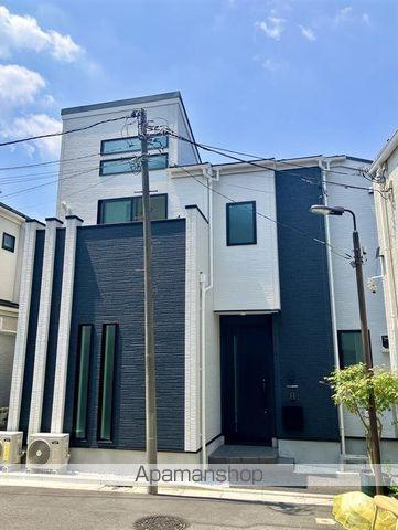 東京地下鉄有楽町線 千川駅 徒歩10分 2階建 築3年