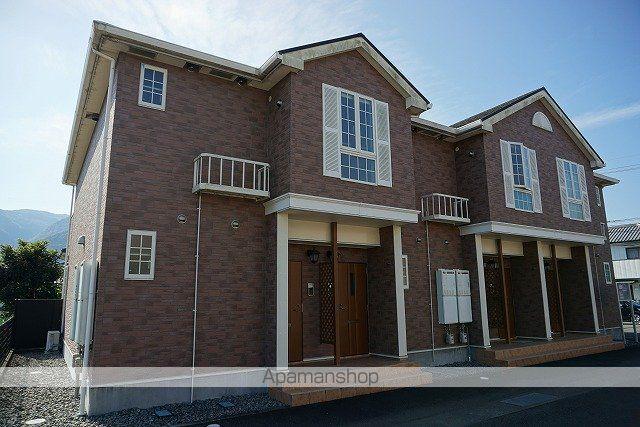 ニューカムリーB(2LDK/2階)