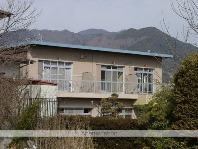 正弘荘