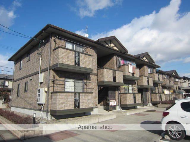 リビングタウン瀬原田 Ⅱ