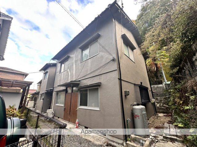 AWSOME TAKATA