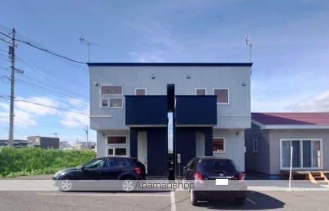 稲田町東１線８番地テラスハウス