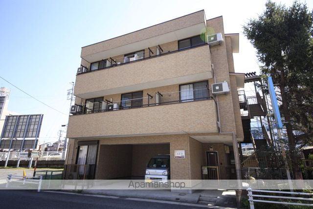 東京都多摩市関戸4丁目の建物