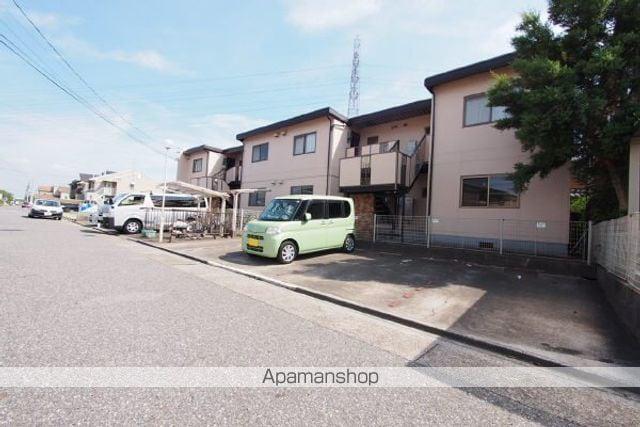 ファミール西前田 A棟