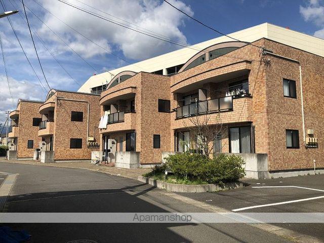 ブリックヒルズ メゾネット