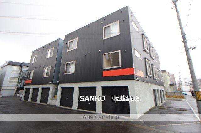 プラビス