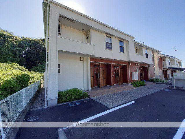 ビッグ・イースト船木A(2DK/1階)