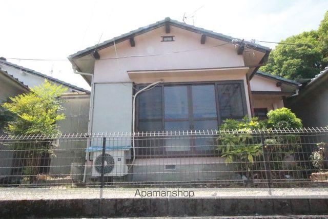近鉄大阪線 大和朝倉駅 徒歩15分  築62年(2DK)