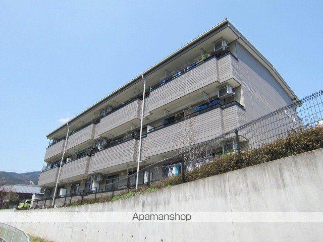 クリスタル萬月